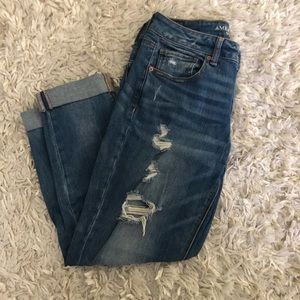 American Eagle tomgirl jeans